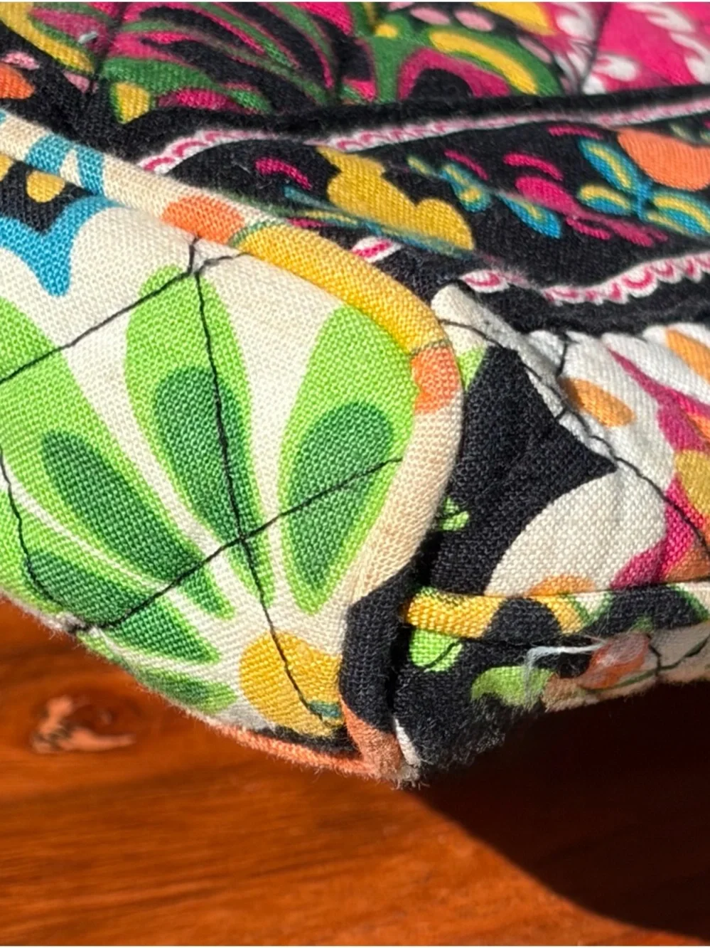 Disney Parks Vera Bradley Hipster Crossbody “Midnight with Mickey” Like New - Picture 15 of 17